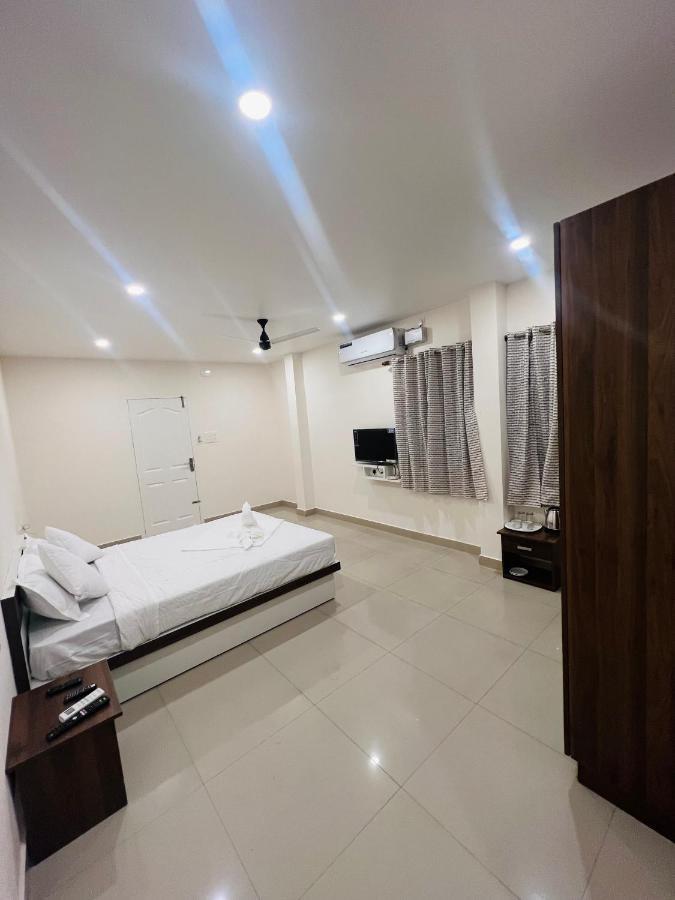 Heres Haut Residency Kochi Dış mekan fotoğraf