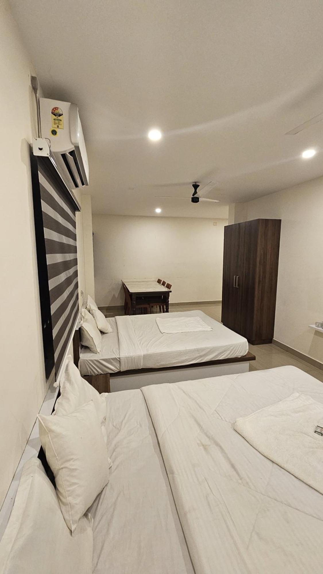 Heres Haut Residency Kochi Dış mekan fotoğraf