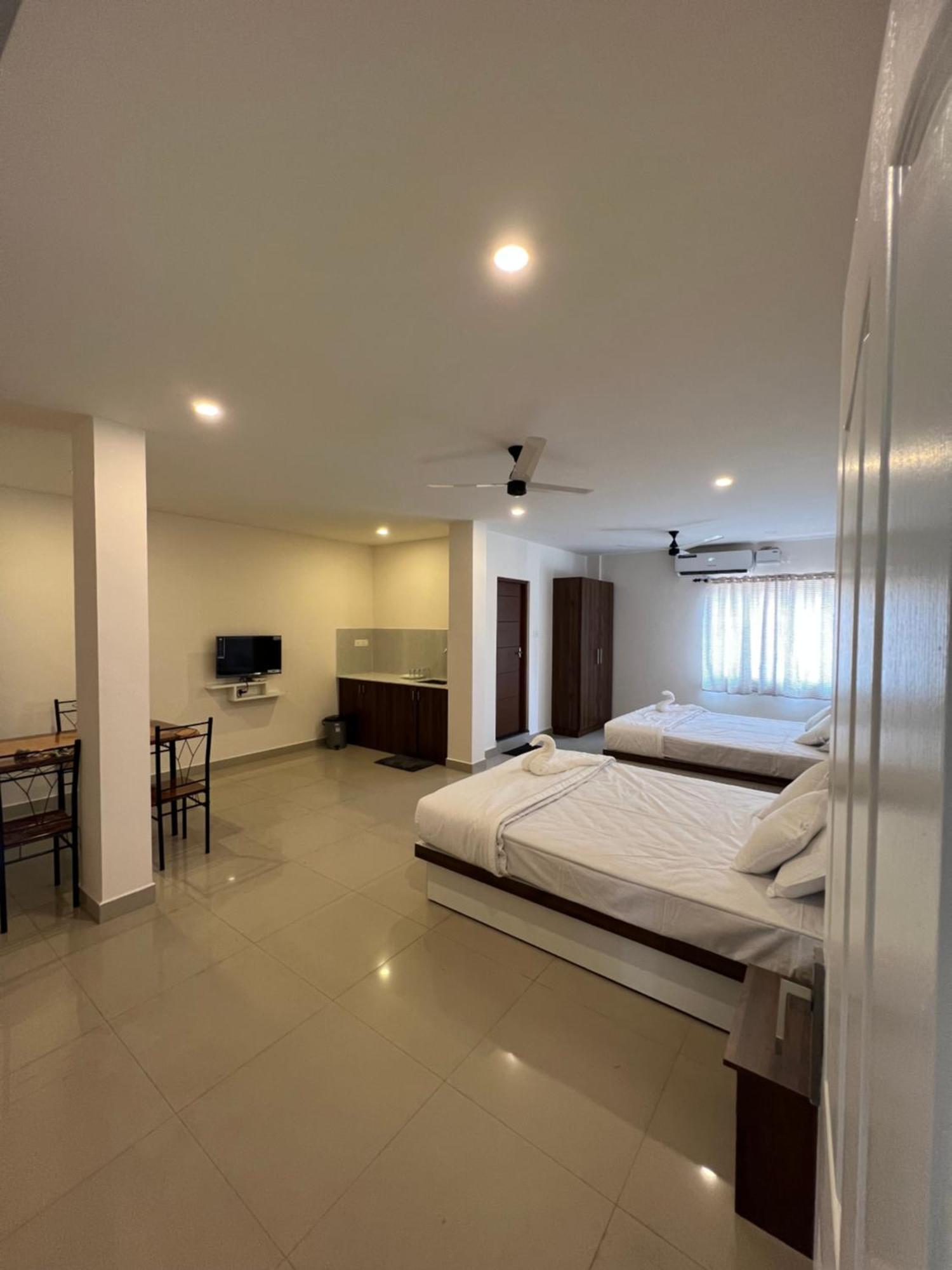 Heres Haut Residency Kochi Dış mekan fotoğraf