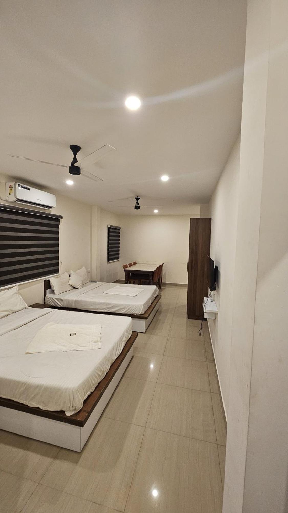 Heres Haut Residency Kochi Dış mekan fotoğraf