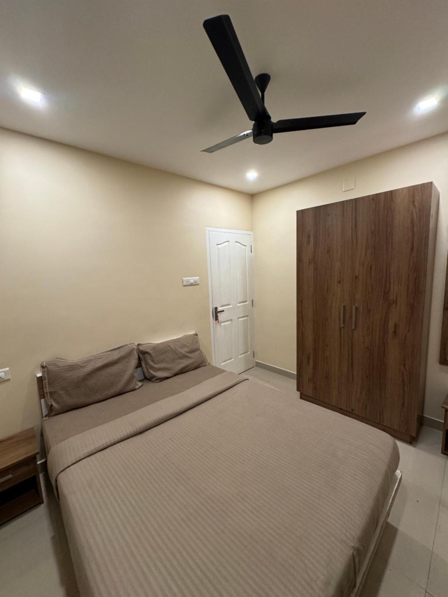Heres Haut Residency Kochi Dış mekan fotoğraf