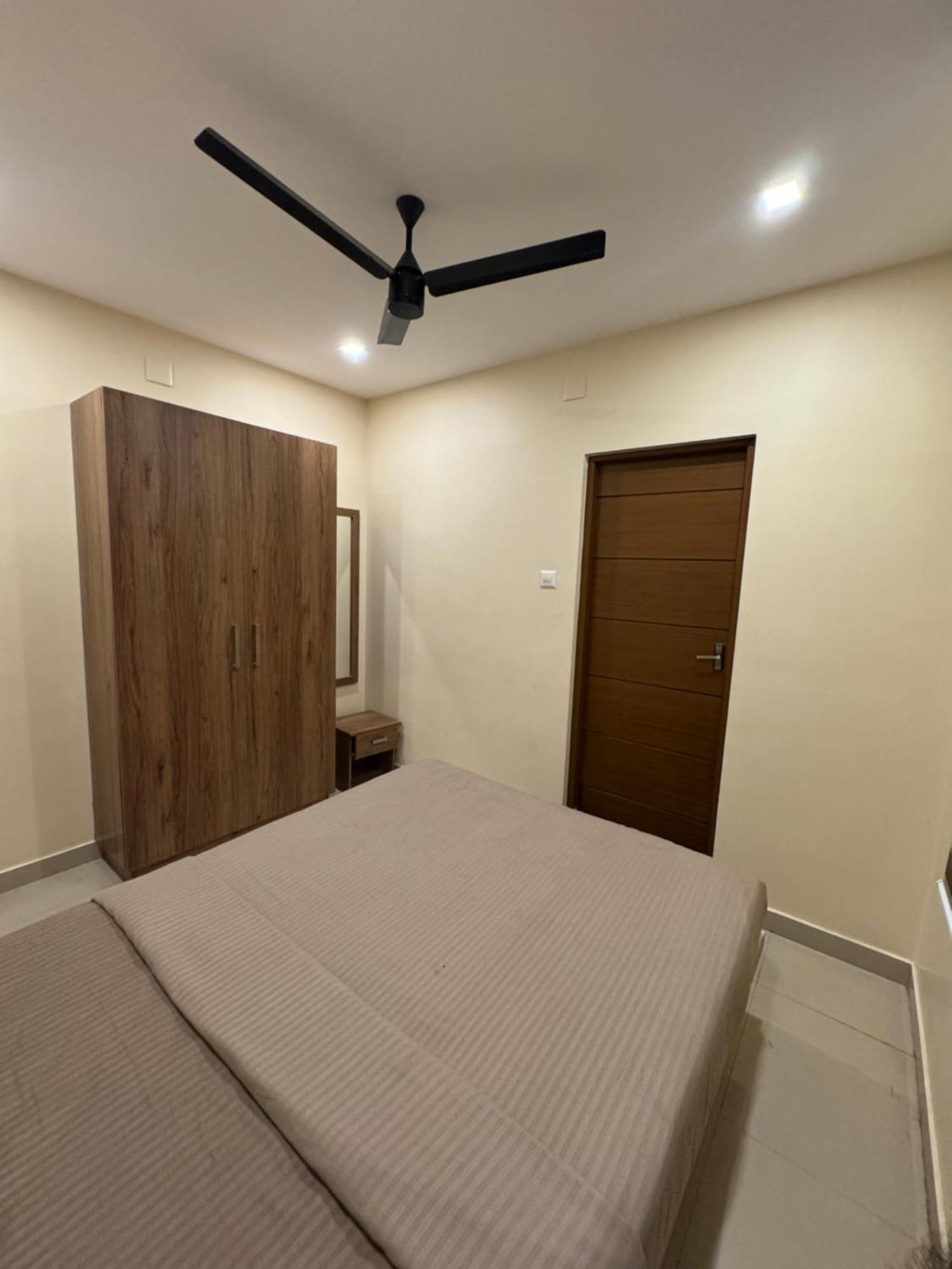 Heres Haut Residency Kochi Dış mekan fotoğraf